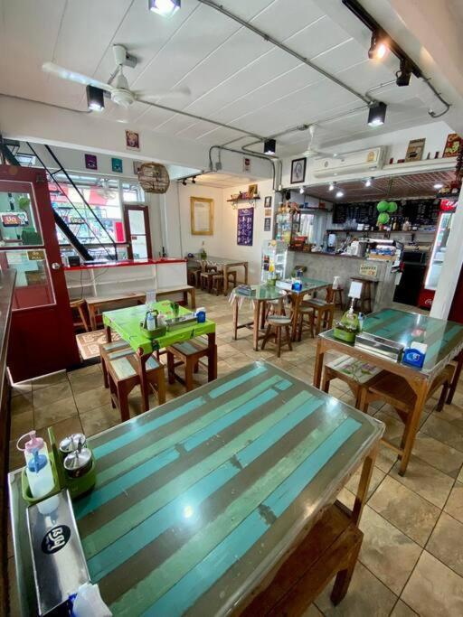 דירה Ratanawong Place 334 בנגקוק